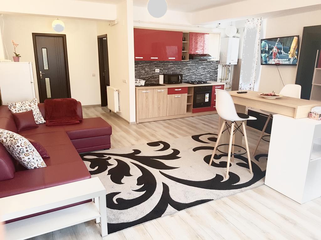 Appartamento Apartament Veranda Bucarest Esterno foto