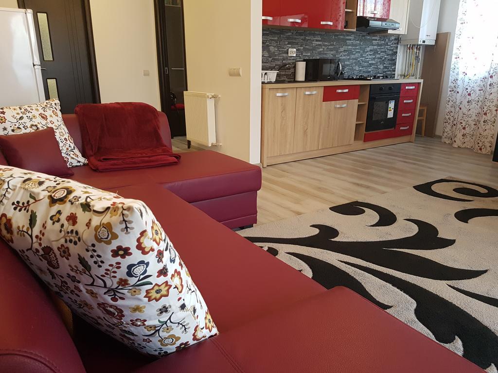 Appartamento Apartament Veranda Bucarest Esterno foto