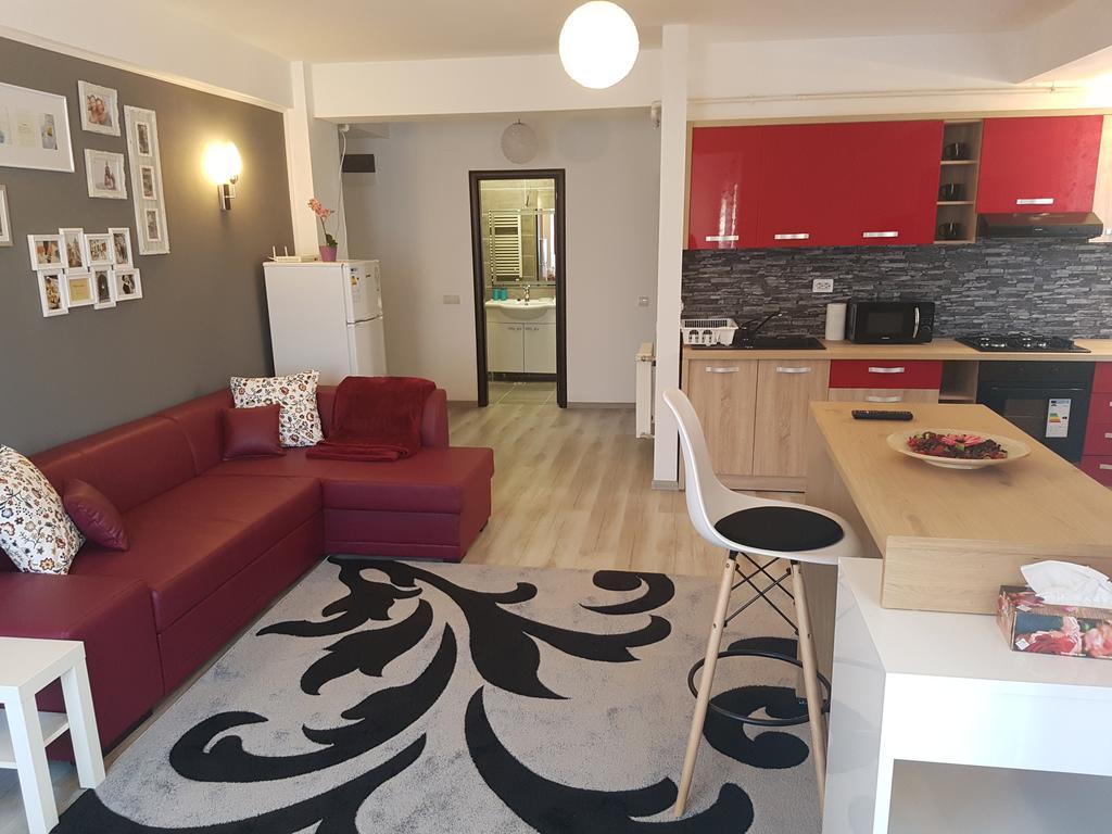 Appartamento Apartament Veranda Bucarest Esterno foto