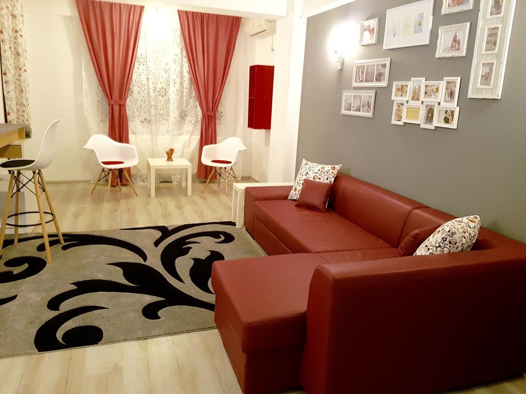 Appartamento Apartament Veranda Bucarest Esterno foto