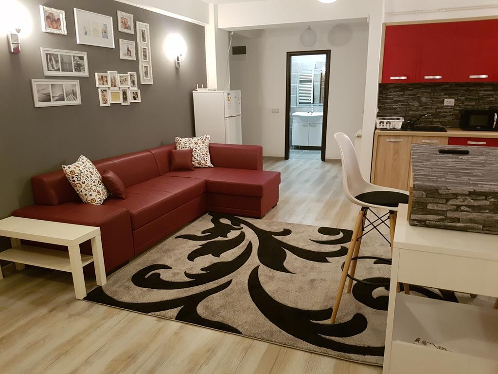 Appartamento Apartament Veranda Bucarest Esterno foto