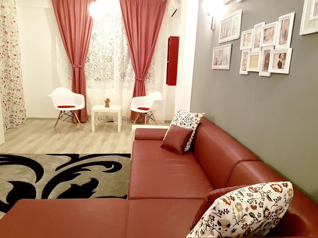 Appartamento Apartament Veranda Bucarest Esterno foto